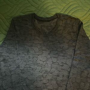 LULULEMON Swiftly Relaxed Long-Sleeve Top *Hip Length